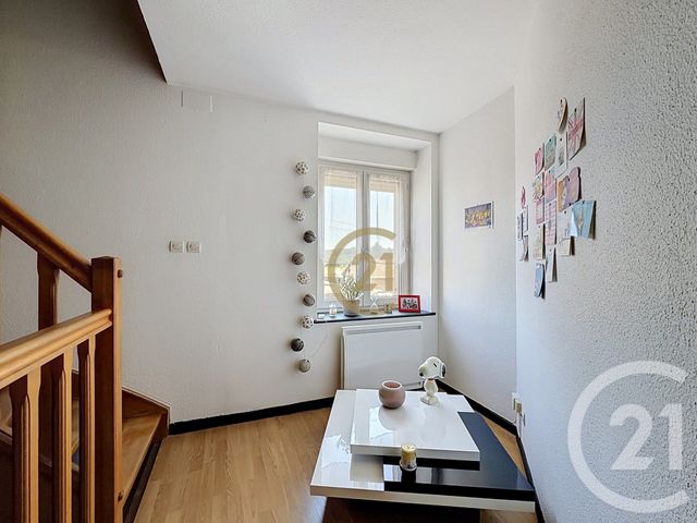 Appartement T5 &agrave; vendre - 5 pi&egrave;ces - 92,26 m2 - St Sauveur - 70 - FRANCHE-COMTE