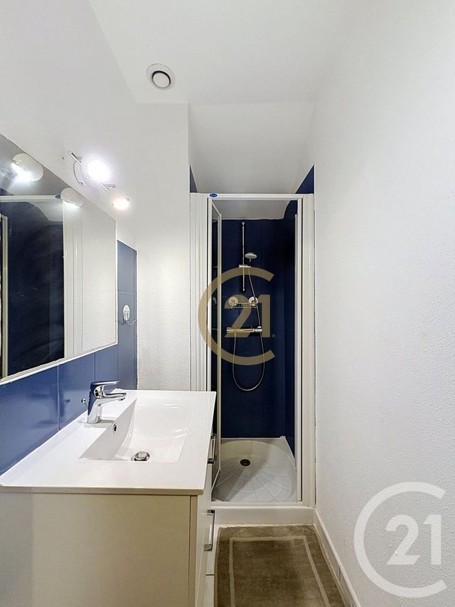 Appartement T5 &agrave; vendre - 5 pi&egrave;ces - 92,26 m2 - St Sauveur - 70 - FRANCHE-COMTE