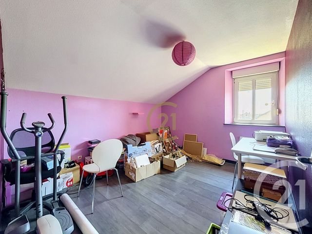Appartement T5 &agrave; vendre - 5 pi&egrave;ces - 92,26 m2 - St Sauveur - 70 - FRANCHE-COMTE