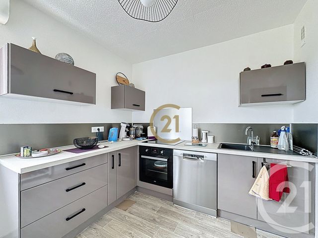 Appartement F3 à vendre - 3 pièces - 60,72 m2 - St Loup Sur Semouse - 70 - FRANCHE-COMTE