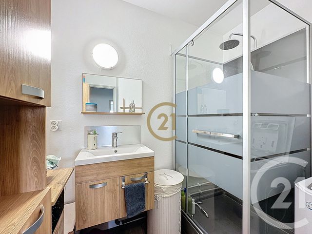 Appartement F3 à vendre - 3 pièces - 60,72 m2 - St Loup Sur Semouse - 70 - FRANCHE-COMTE