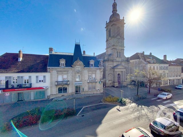 Appartement F3 à louer - 3 pièces - 72,10 m2 - Lure - 70 - FRANCHE-COMTE