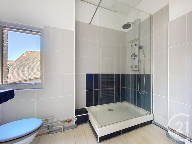 Appartement F3 à louer - 3 pièces - 72,10 m2 - Lure - 70 - FRANCHE-COMTE