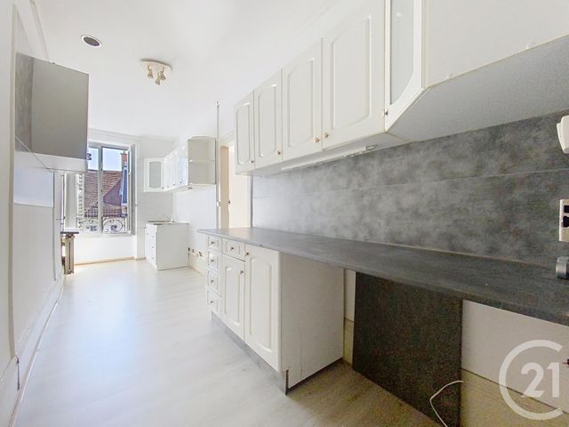 Appartement F3 à louer - 3 pièces - 72,10 m2 - Lure - 70 - FRANCHE-COMTE