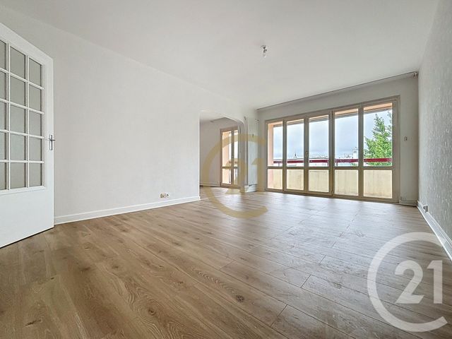Appartement F3 à louer - 3 pièces - 86,42 m2 - Lure - 70 - FRANCHE-COMTE