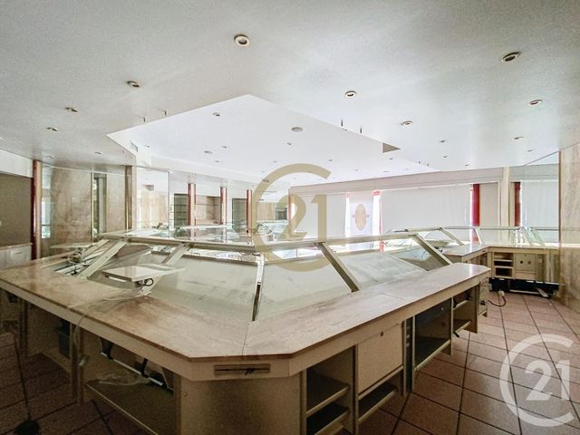 Commerce &agrave; louer - 249 m2 - 70 - FRANCHE-COMTE