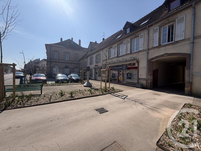 Commerce &agrave; louer - 249 m2 - 70 - FRANCHE-COMTE