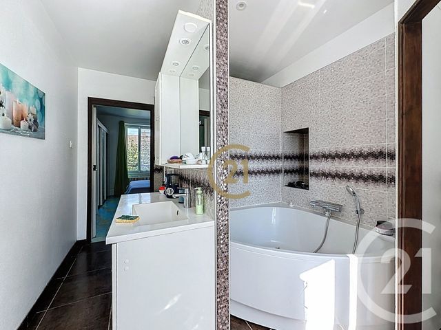 Maison à vendre - 7 pièces - 175 m2 - Lure - 70 - FRANCHE-COMTE