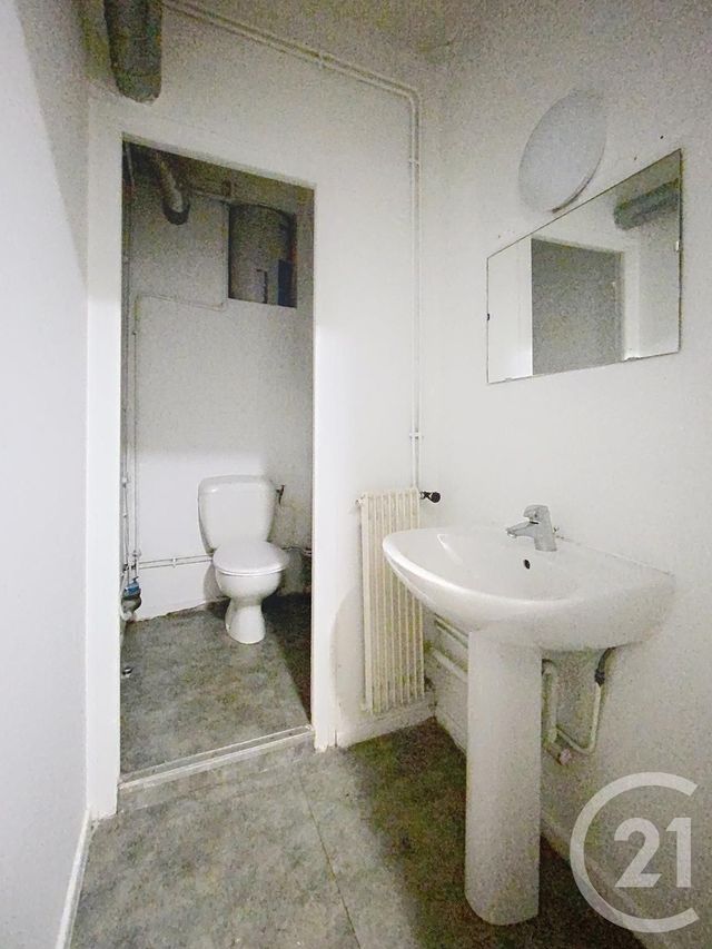 Commerce &agrave; louer - 84,61 m2 - 70 - FRANCHE-COMTE