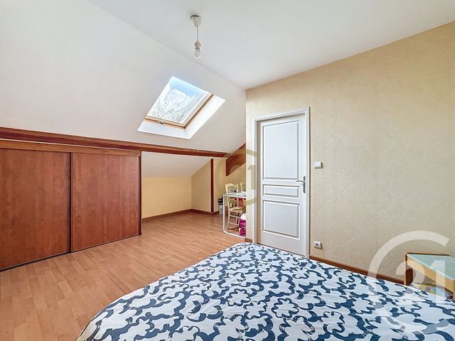 Appartement F5 à vendre - 5 pièces - 101,69 m2 - Lure - 70 - FRANCHE-COMTE