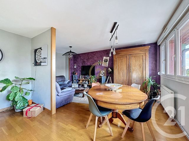 Appartement F5 à vendre - 5 pièces - 101,69 m2 - Lure - 70 - FRANCHE-COMTE