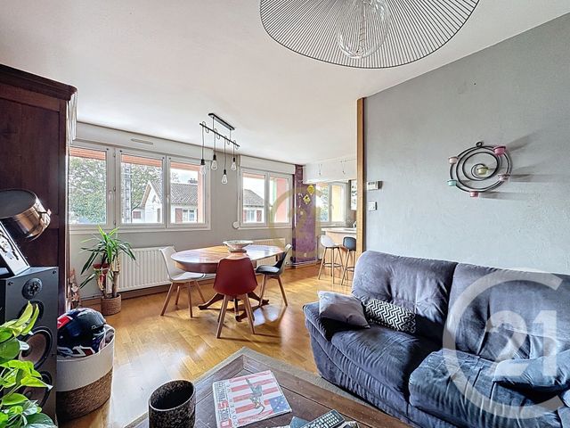 Appartement F5 à vendre - 5 pièces - 101,69 m2 - Lure - 70 - FRANCHE-COMTE