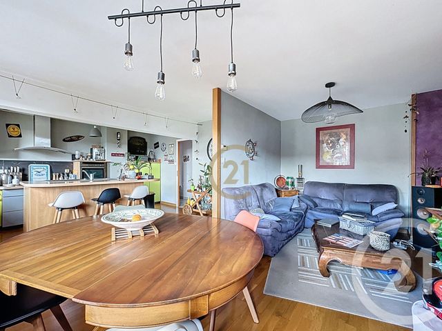 Appartement F5 à vendre - 5 pièces - 101,69 m2 - Lure - 70 - FRANCHE-COMTE