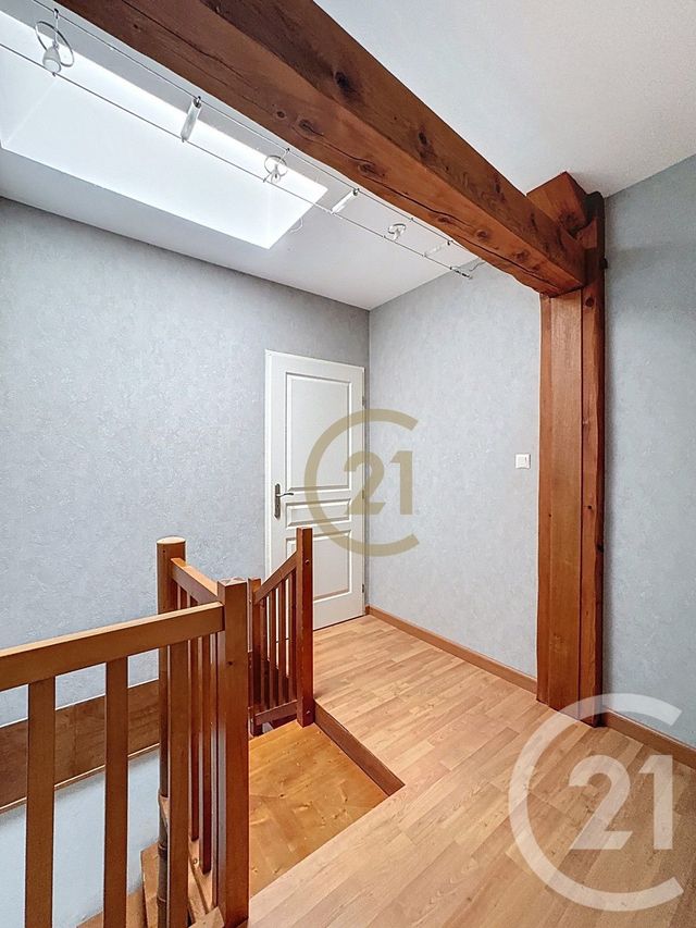 Appartement F5 à vendre - 5 pièces - 101,69 m2 - Lure - 70 - FRANCHE-COMTE