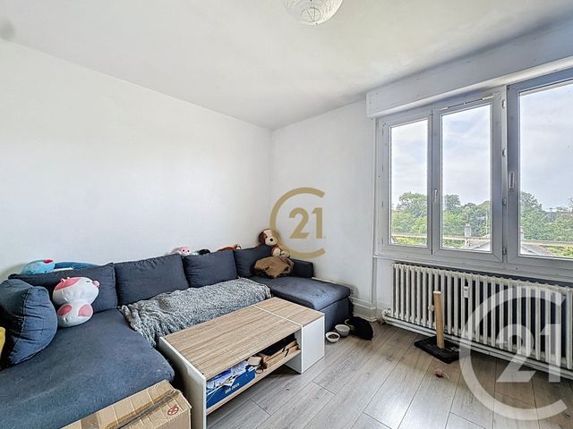Appartement T3 à vendre - 3 pièces - 60,82 m2 - Lure - 70 - FRANCHE-COMTE