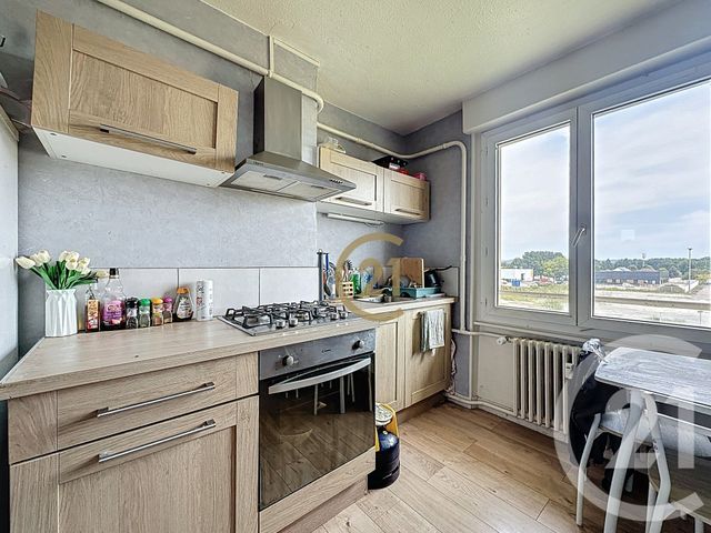 Appartement T3 à vendre - 3 pièces - 60,82 m2 - Lure - 70 - FRANCHE-COMTE