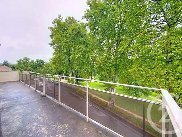 Appartement T3 à louer - 3 pièces - 67,35 m2 - Luxeuil Les Bains - 70 - FRANCHE-COMTE