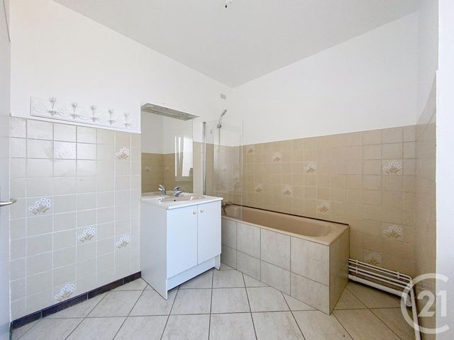 Appartement F3 à louer - 3 pièces - 83,34 m2 - Hericourt - 70 - FRANCHE-COMTE