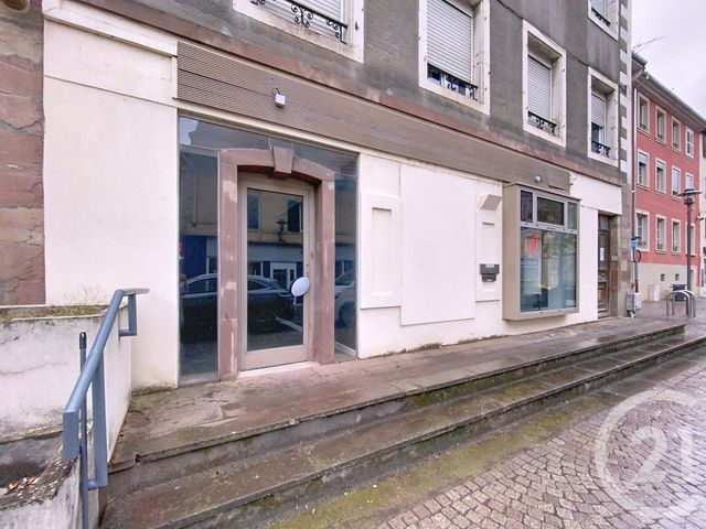 Appartement Local à louer - 5 pièces - 84,61 m2 - Hericourt - 70 - FRANCHE-COMTE