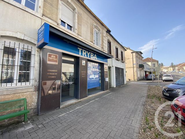 Appartement Local &agrave; louer - 3 pi&egrave;ces - 104 m2 - Lure - 70 - FRANCHE-COMTE