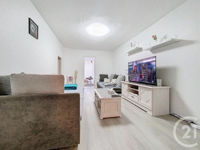 Appartement F3 à louer - 3 pièces - 89,80 m2 - Luxeuil Les Bains - 70 - FRANCHE-COMTE