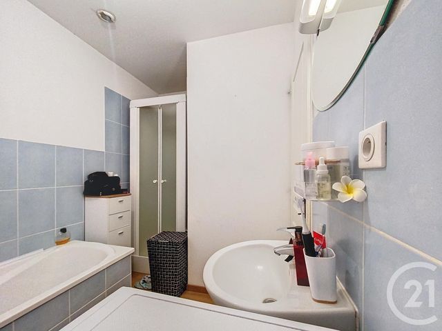 Appartement F3 à louer - 3 pièces - 89,80 m2 - Luxeuil Les Bains - 70 - FRANCHE-COMTE