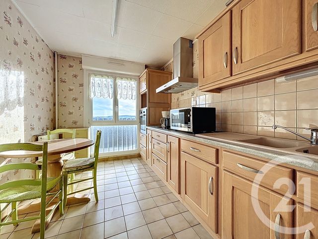 Appartement F4 &agrave; vendre - 4 pi&egrave;ces - 79,68 m2 - Luxeuil Les Bains - 70 - FRANCHE-COMTE