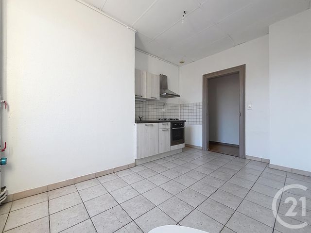 Appartement F2 &agrave; louer - 2 pi&egrave;ces - 52,45 m2 - Belfort - 90 - FRANCHE-COMTE