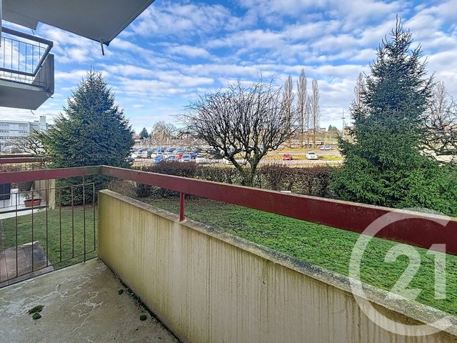 Appartement F2 &agrave; louer - 2 pi&egrave;ces - 64,91 m2 - Lure - 70 - FRANCHE-COMTE