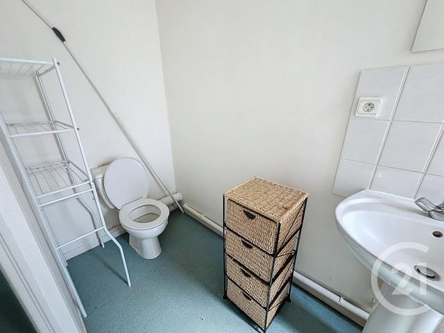 Appartement F1 &agrave; louer - 1 pi&egrave;ce - 38,06 m2 - Lure - 70 - FRANCHE-COMTE