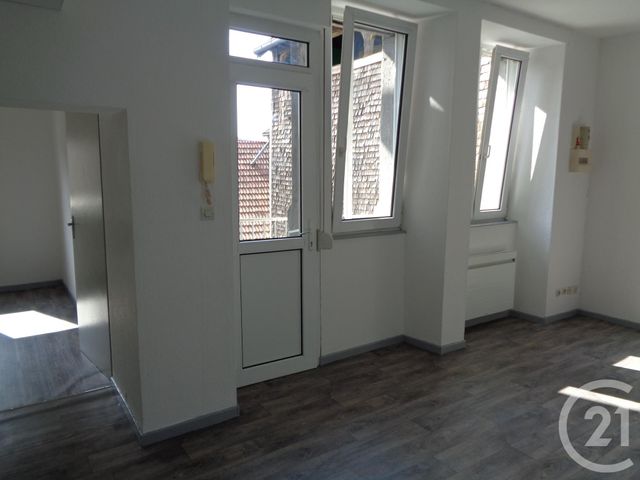 Appartement T5 &agrave; vendre - 5 pi&egrave;ces - 94,12 m2 - Vesoul - 70 - FRANCHE-COMTE