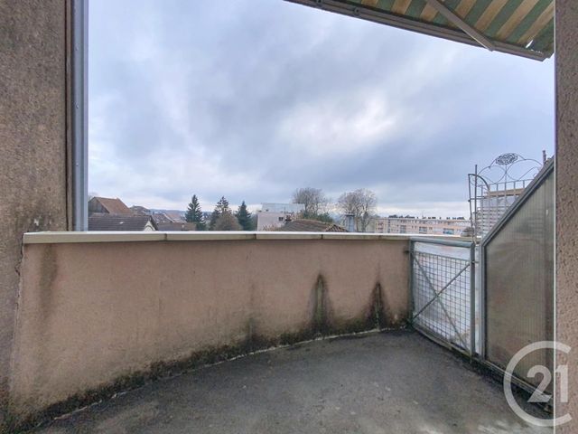 Appartement F3 &agrave; louer - 3 pi&egrave;ces - 64,44 m2 - Luxeuil Les Bains - 70 - FRANCHE-COMTE