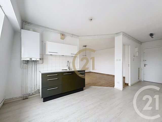 Appartement F3 &agrave; louer - 3 pi&egrave;ces - 64,44 m2 - Luxeuil Les Bains - 70 - FRANCHE-COMTE