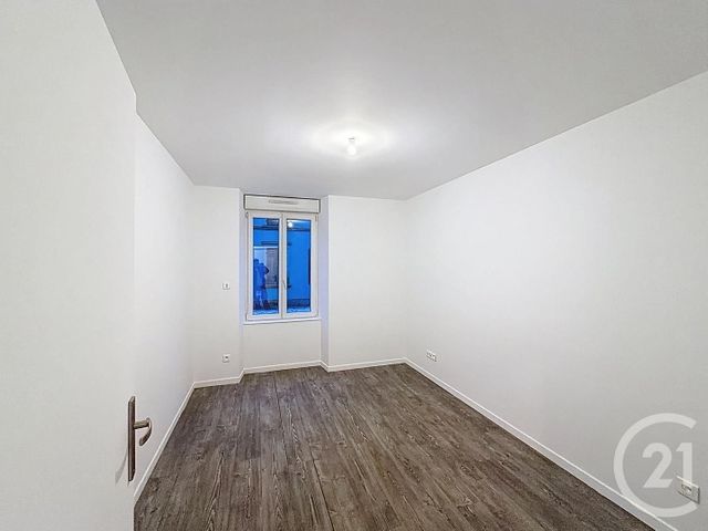 Appartement F3 &agrave; louer - 3 pi&egrave;ces - 53,65 m2 - Belfort - 90 - FRANCHE-COMTE