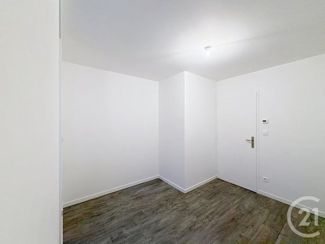 Appartement F3 &agrave; louer - 3 pi&egrave;ces - 53,65 m2 - Belfort - 90 - FRANCHE-COMTE