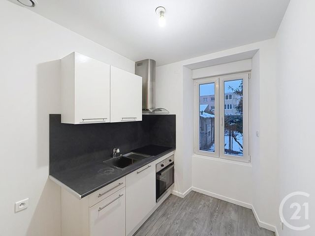 Appartement F3 &agrave; louer - 3 pi&egrave;ces - 53,65 m2 - Belfort - 90 - FRANCHE-COMTE