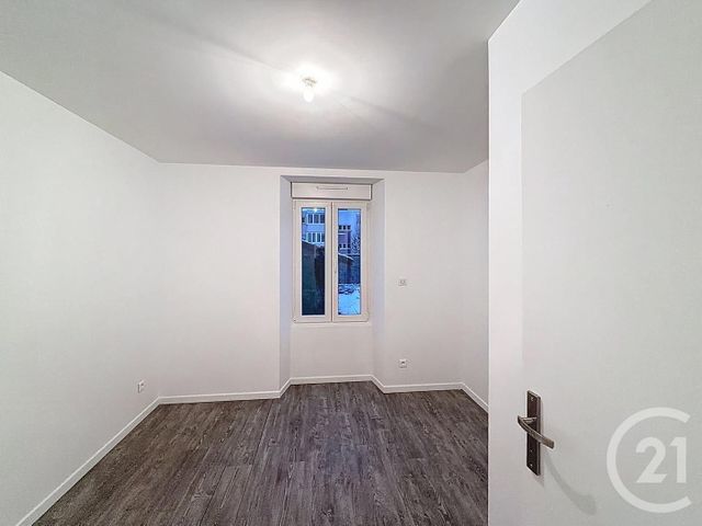 Appartement F3 &agrave; louer - 3 pi&egrave;ces - 53,65 m2 - Belfort - 90 - FRANCHE-COMTE