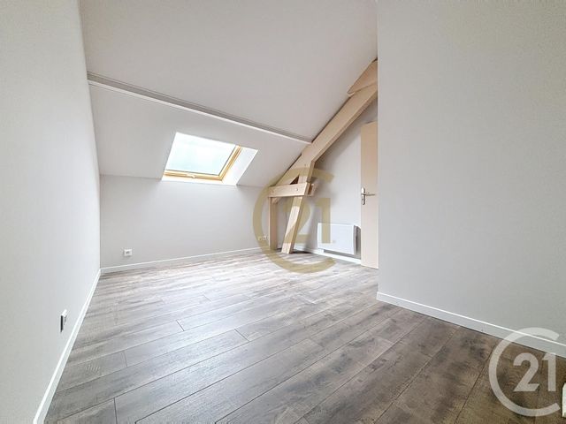 Appartement F3 &agrave; louer - 3 pi&egrave;ces - 56,33 m2 - Ronchamp - 70 - FRANCHE-COMTE