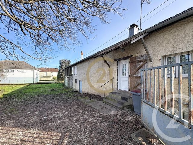 Maison &agrave; louer - 3 pi&egrave;ces - 57,60 m2 - St Sauveur - 70 - FRANCHE-COMTE