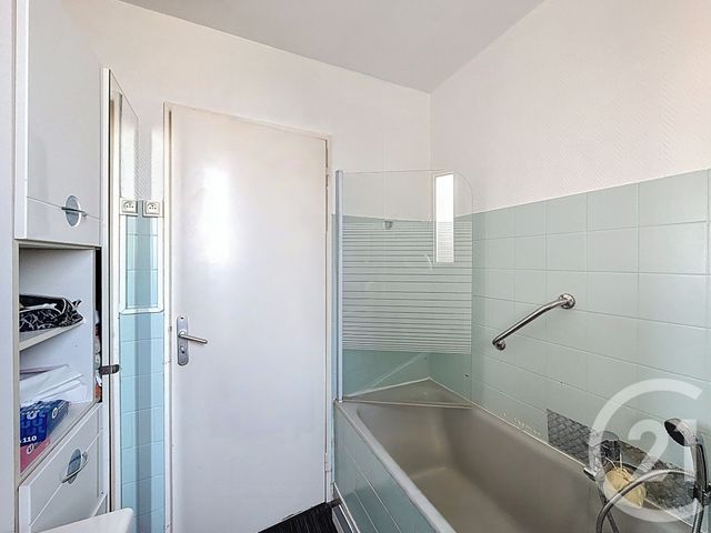 Appartement F5 &agrave; vendre - 4 pi&egrave;ces - 80,36 m2 - Hericourt - 70 - FRANCHE-COMTE