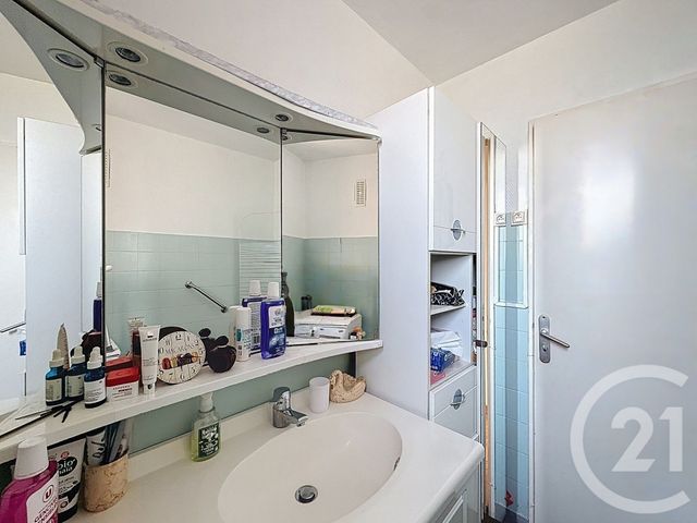 Appartement F5 &agrave; vendre - 4 pi&egrave;ces - 80,36 m2 - Hericourt - 70 - FRANCHE-COMTE