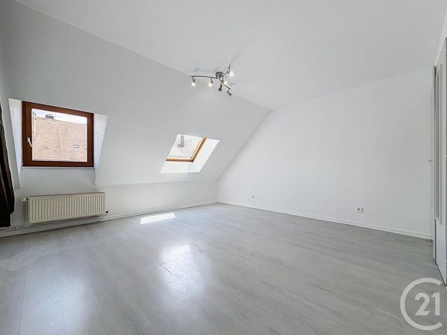 Appartement F2 &agrave; louer - 2 pi&egrave;ces - 53,54 m2 - Lure - 70 - FRANCHE-COMTE