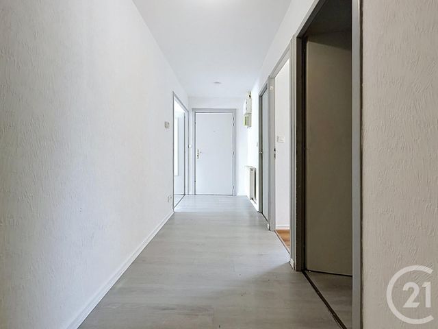 Appartement F2 &agrave; louer - 2 pi&egrave;ces - 53,54 m2 - Lure - 70 - FRANCHE-COMTE