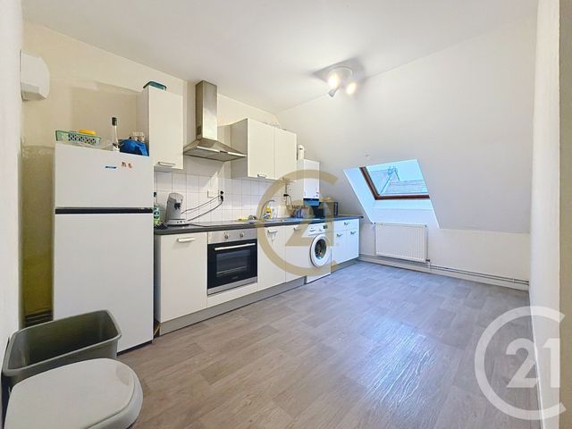 Appartement F2 &agrave; louer - 2 pi&egrave;ces - 53,54 m2 - Lure - 70 - FRANCHE-COMTE