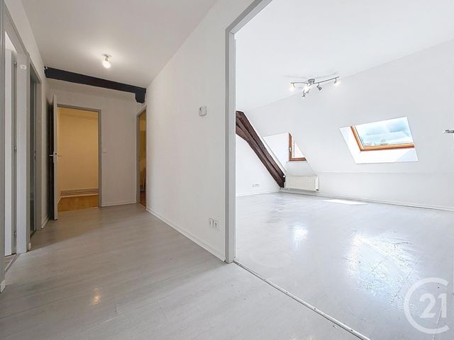 Appartement F2 à louer LURE