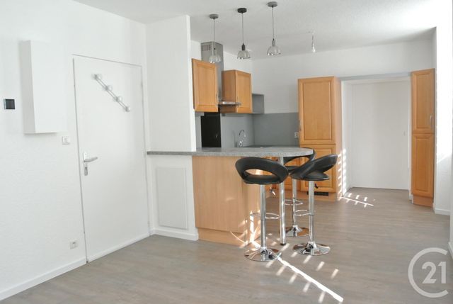 Appartement F3 &agrave; louer - 3 pi&egrave;ces - 46,08 m2 - Couthenans - 70 - FRANCHE-COMTE