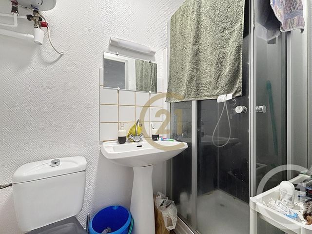 Appartement F2 &agrave; louer - 2 pi&egrave;ces - 38,16 m2 - Lure - 70 - FRANCHE-COMTE