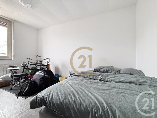 Appartement F2 &agrave; louer - 2 pi&egrave;ces - 38,16 m2 - Lure - 70 - FRANCHE-COMTE