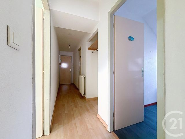 Appartement F2 &agrave; louer - 2 pi&egrave;ces - 40,24 m2 - Lure - 70 - FRANCHE-COMTE