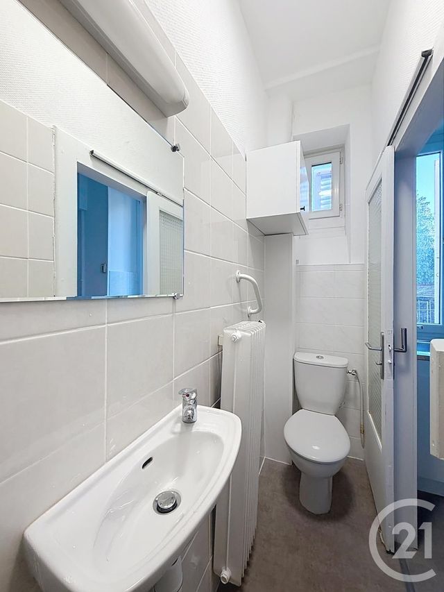 Appartement F3 &agrave; louer - 3 pi&egrave;ces - 53 m2 - Belfort - 90 - FRANCHE-COMTE